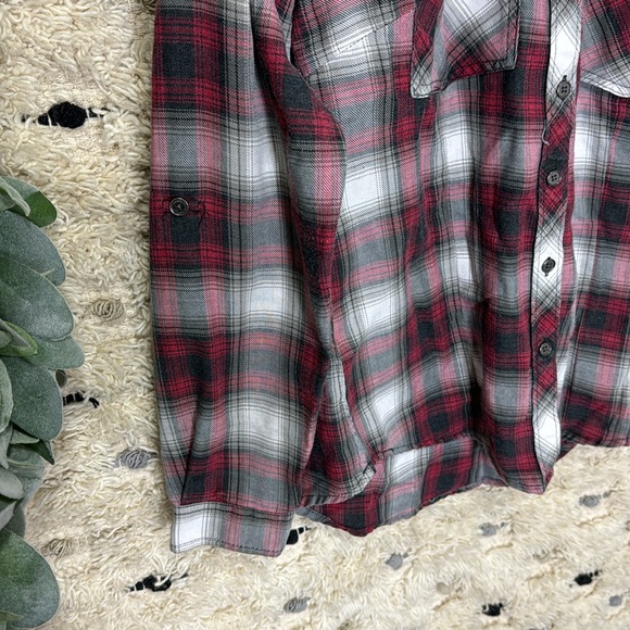 Adam Levine plaid red black and white button down size xs - Picture 4 of 7